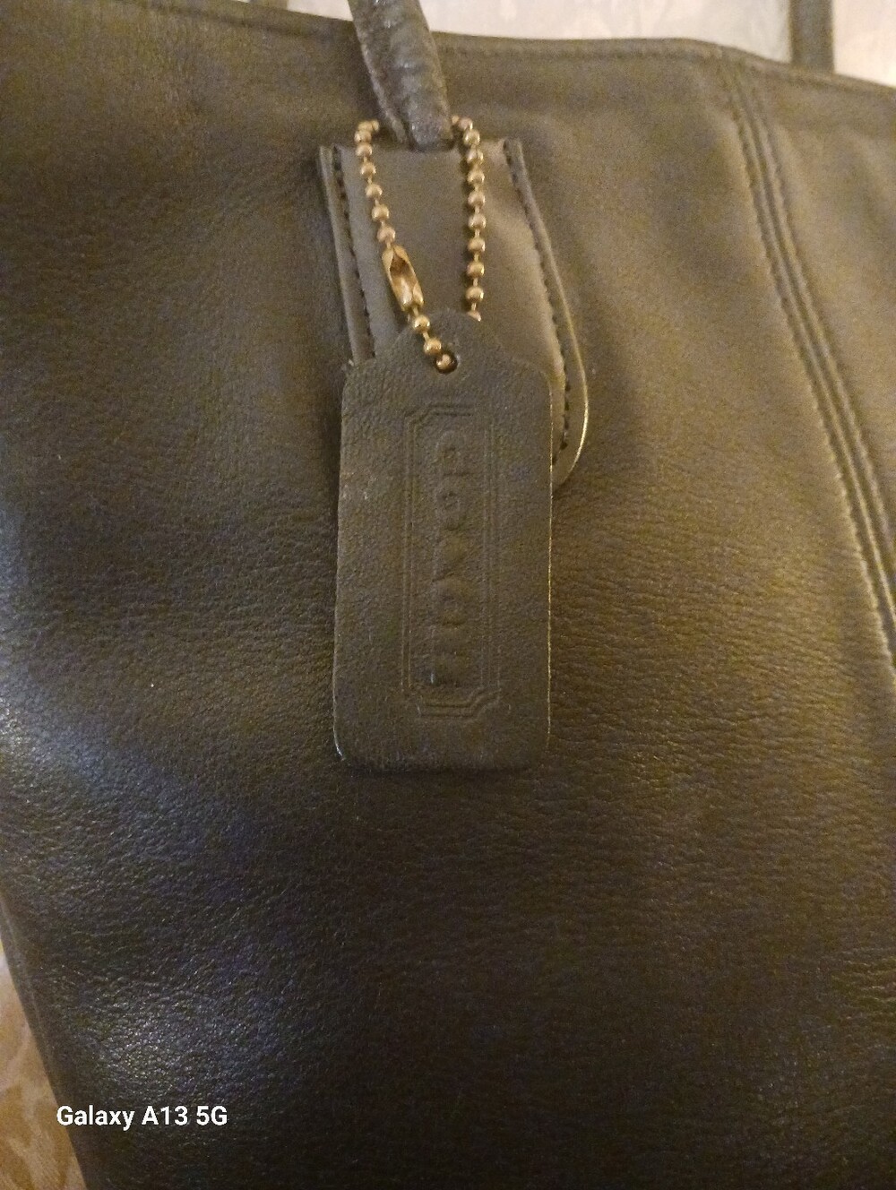 VINTAGE COACH BUCKET BAG - Picture 2 of 8